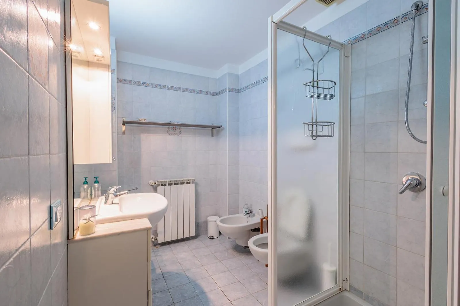 شقة Four Trees Garden House بيرغامو إيطاليا